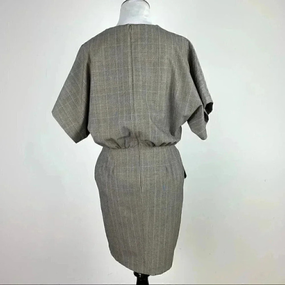 New Louis Verdad dress size 2 gray pink plaid v-neck with pockets career - Picture 8 of 11